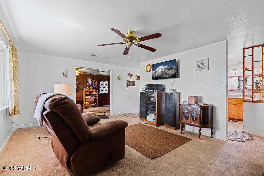 6804 Bittner Road Yakima, WA 98901 - Photo 5 of 36 6804BittnerRd-24copy