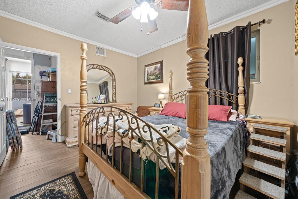 20420 Southwest 116th Road Miami, FL 33177 - Photo 29 of 42 Gallery Image 29