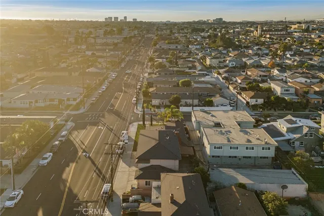 $1,499,000 | 11992 Oxford Avenue, Hawthorne, CA 90250