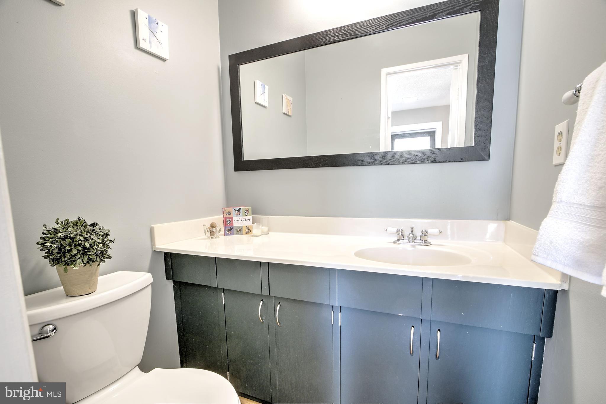 2226 Coppersmith Square Reston, VA 20191 - Photo 13 of 28 Main Level Powder Room