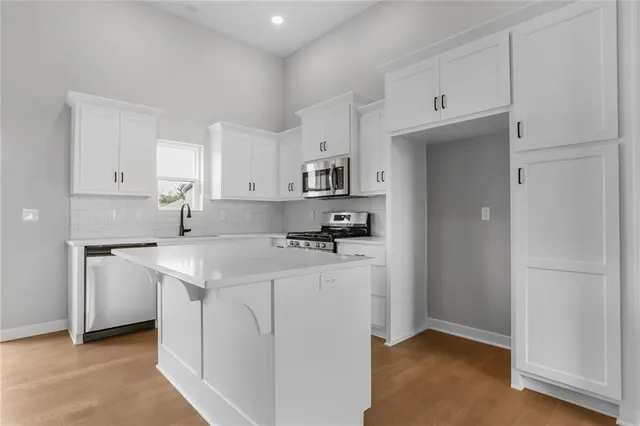 $424,999 | 16244 Giorgia Street, Parkville, MO 64152