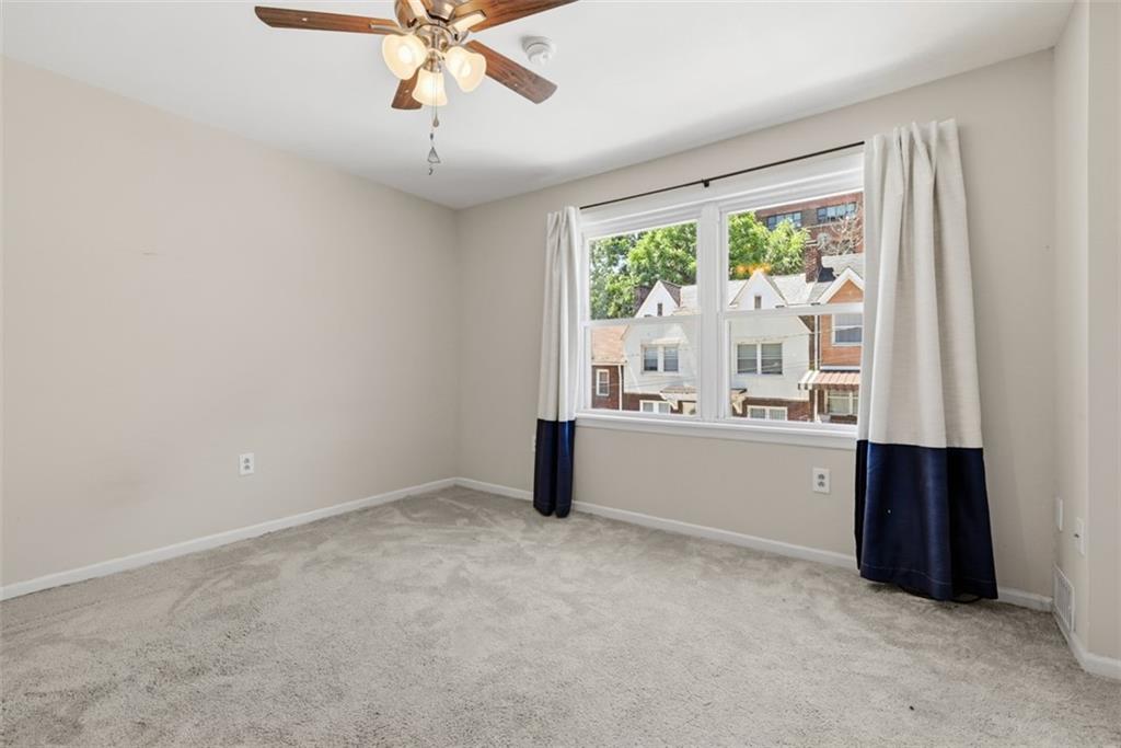134 Chesterfield Road Pittsburgh, PA 15213 - Photo 12 of 29