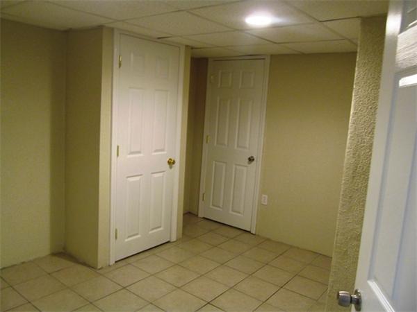 95 Calder Street Pawtucket, RI 02861 - Photo 5 of 23 Gallery Image 5