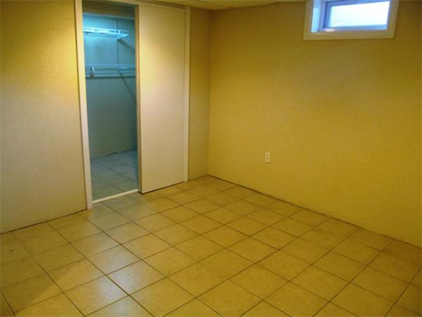 95 Calder Street Pawtucket, RI 02861 - Photo 10 of 23 Gallery Image 10