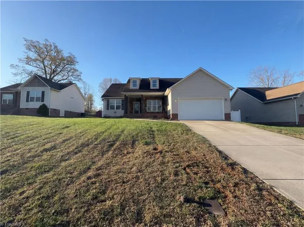 $303,000 | 42 Harris Farm Court, Thomasville, NC 27360