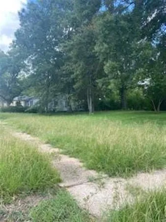 $26,000 | 116 East Harriet Street, Leesville, LA 71446