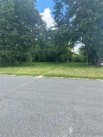 $26,000 | 116 East Harriet Street, Leesville, LA 71446