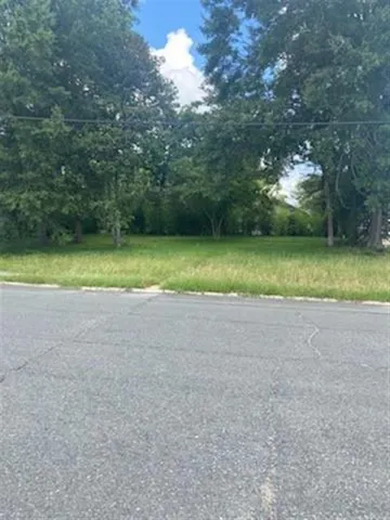 $29,000 | 116 East Harriet Street, Leesville, LA 71446