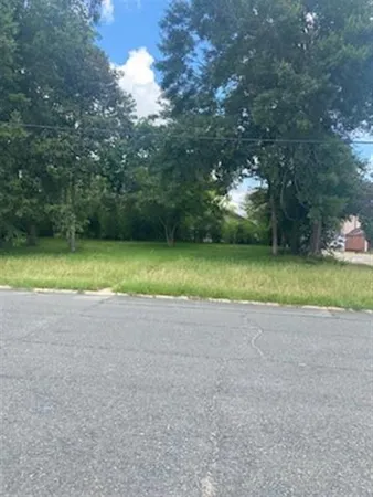 $26,000 | 116 East Harriet Street, Leesville, LA 71446