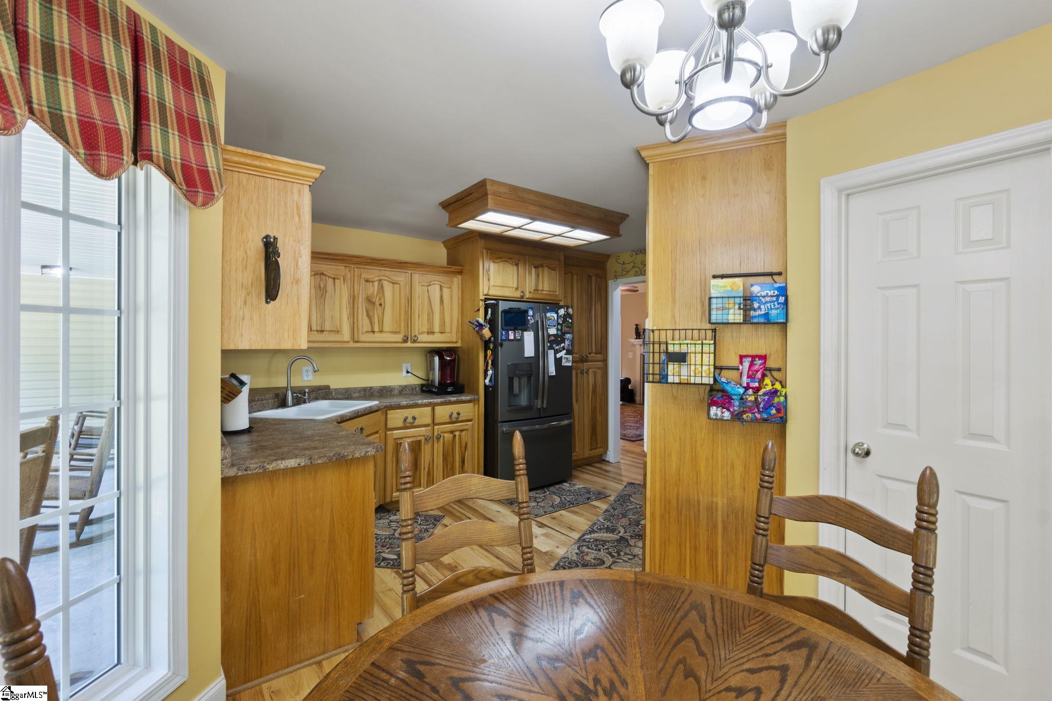 591 Berry Shoals Road Duncan, SC 29334 - Photo 15 of 36 Gallery Image 15