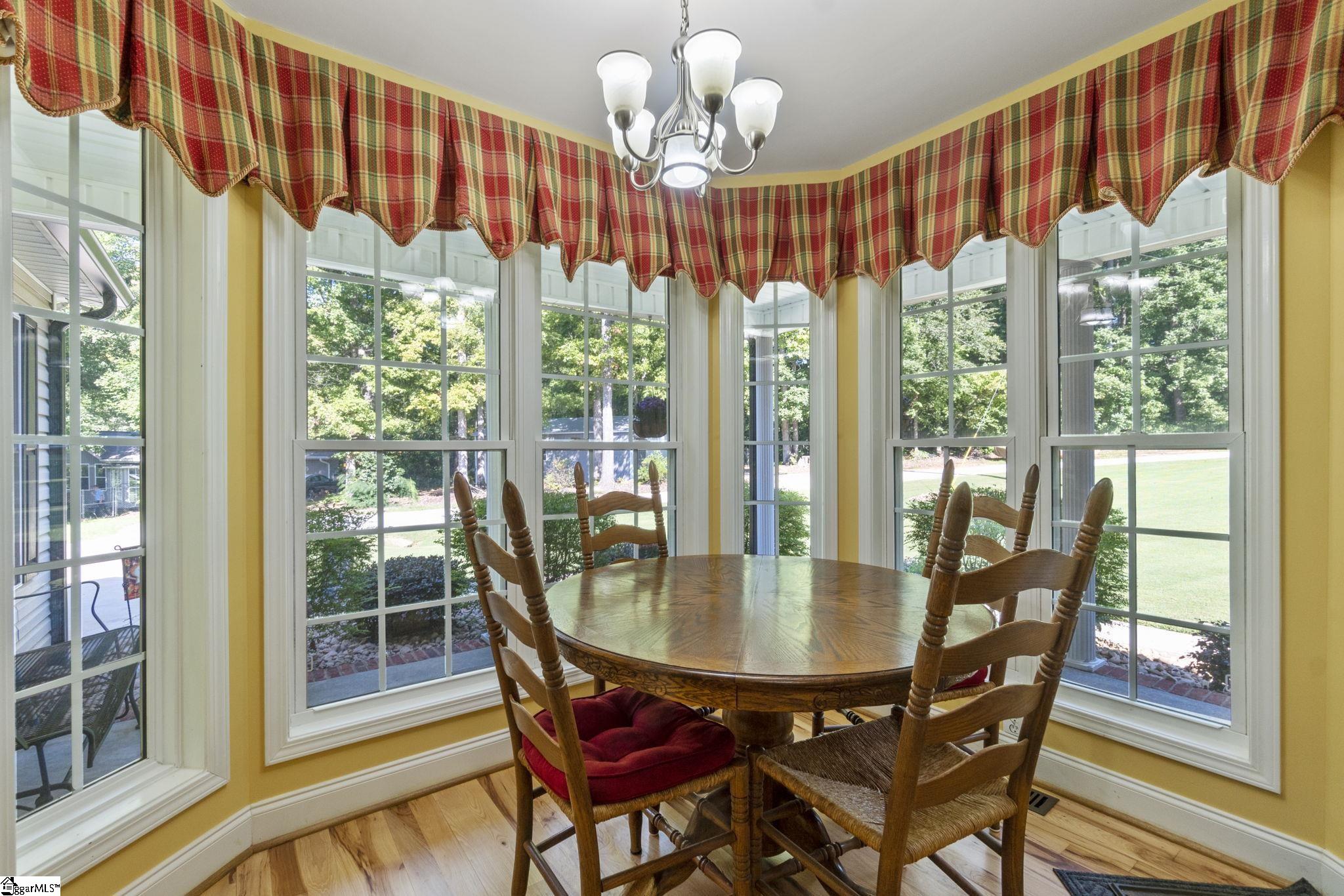 591 Berry Shoals Road Duncan, SC 29334 - Photo 16 of 36 Gallery Image 16