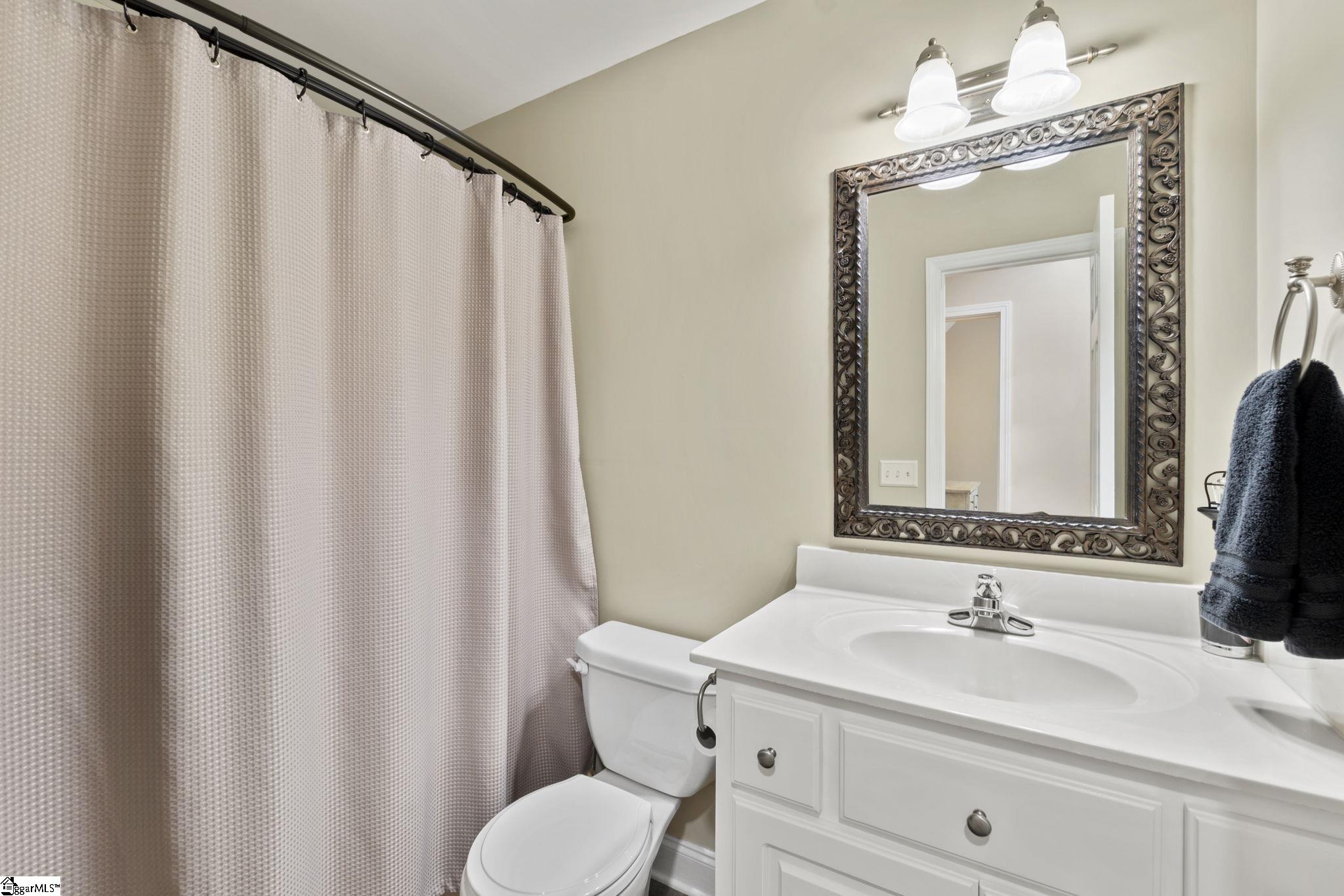 591 Berry Shoals Road Duncan, SC 29334 - Photo 23 of 36 Gallery Image 23