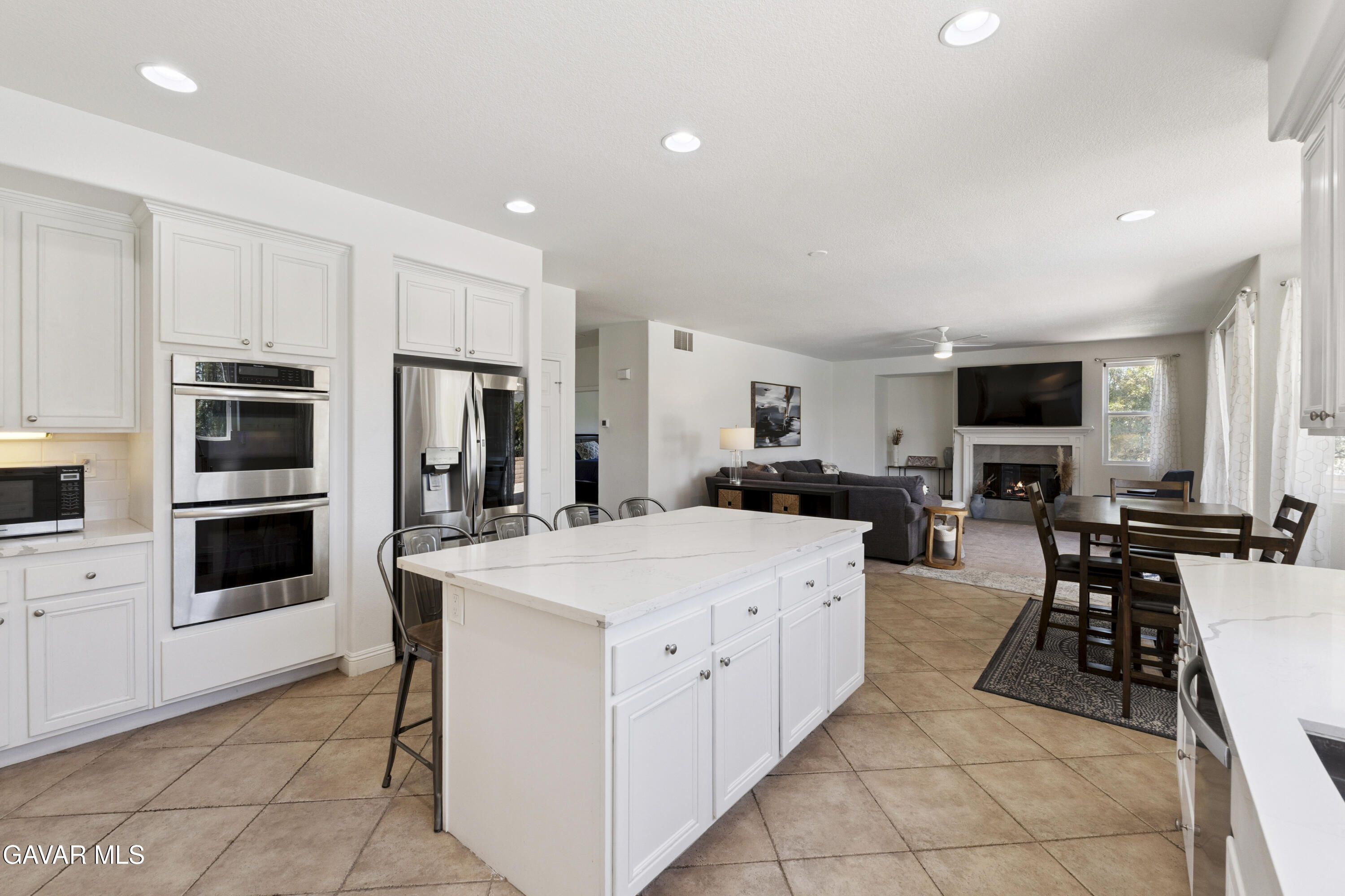 1732 Gamble Lane Escondido, CA 92029 - Photo 19 of 53 14