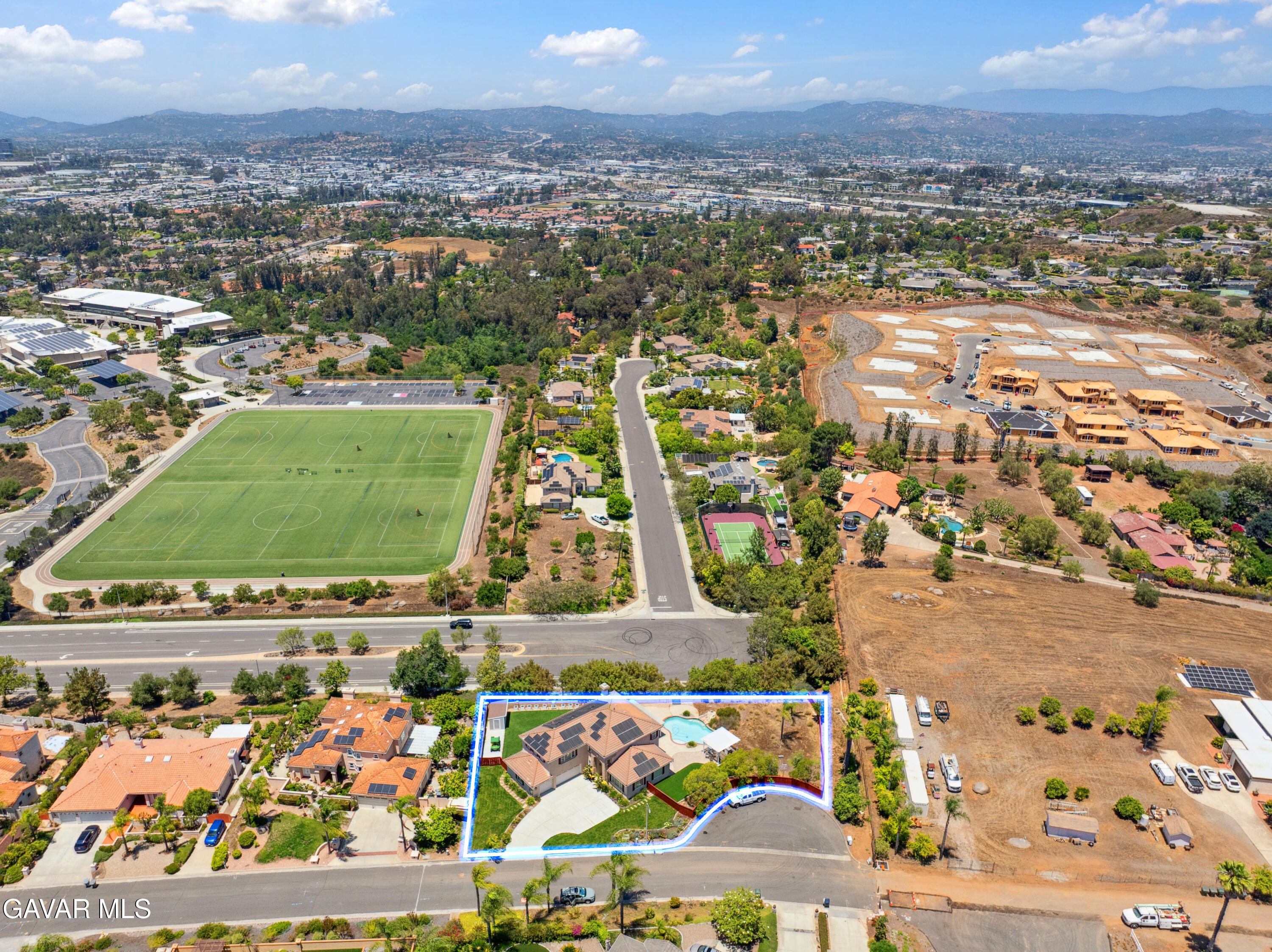 1732 Gamble Lane Escondido, CA 92029 - Photo 8 of 53 53