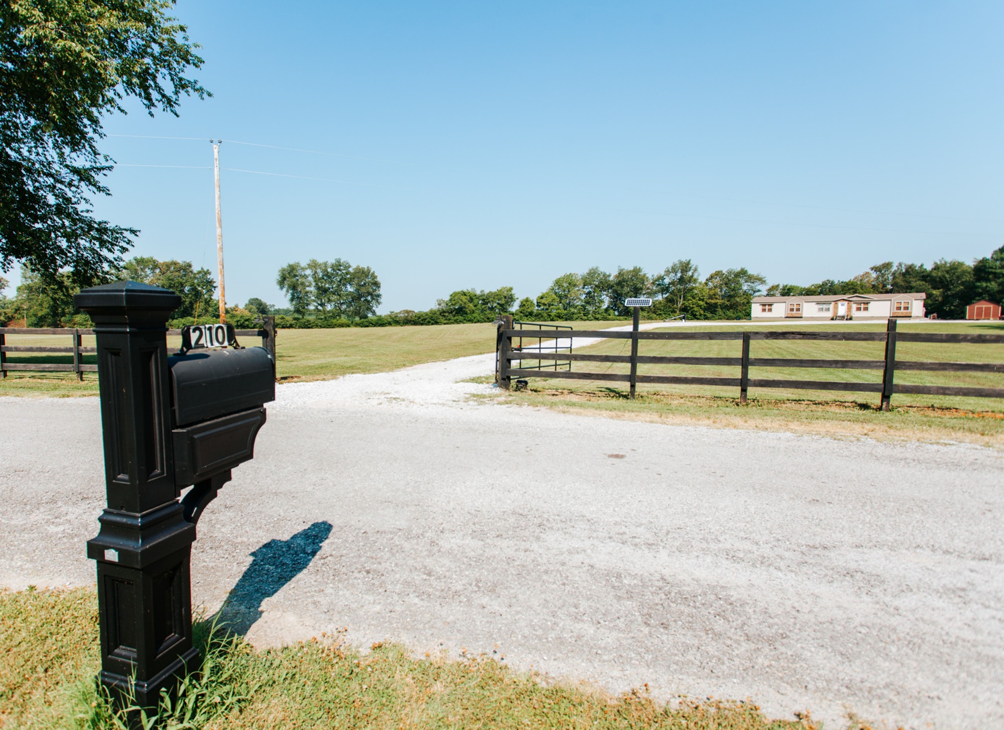 210 Roscoe Lynn Road Hillsboro, TN 37342 - Photo 2 of 48 Gallery Image 2