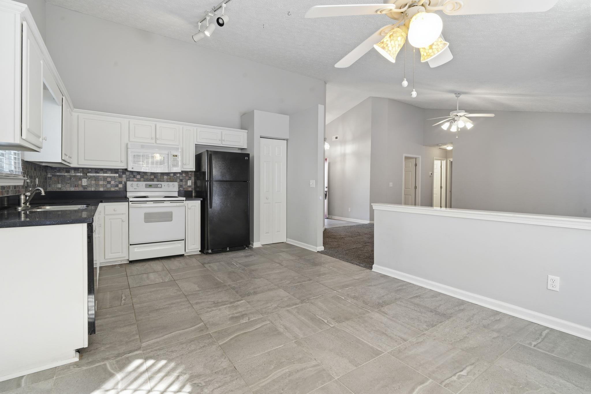 582 Bridgeport Drive Myrtle Beach, SC 29577 - Photo 14 of 34