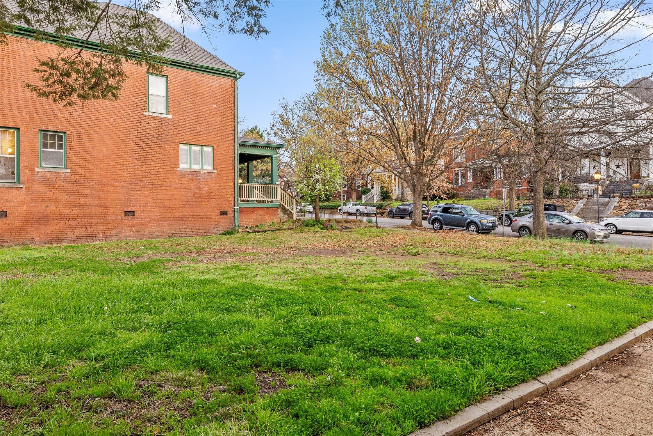926 Oak Street Chattanooga, TN 37403 - Photo 33 of 42 31-Oak-30