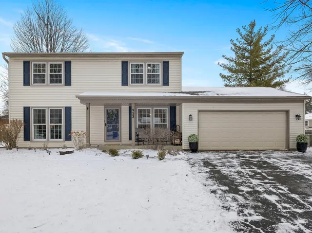 $585,000 | 953 Cordova Court, Wheaton, IL 60189
