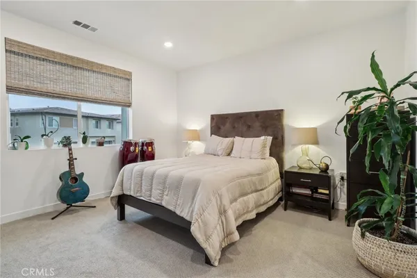 $739,900 | 27230 West Red Willow Court, Valencia, CA 91381