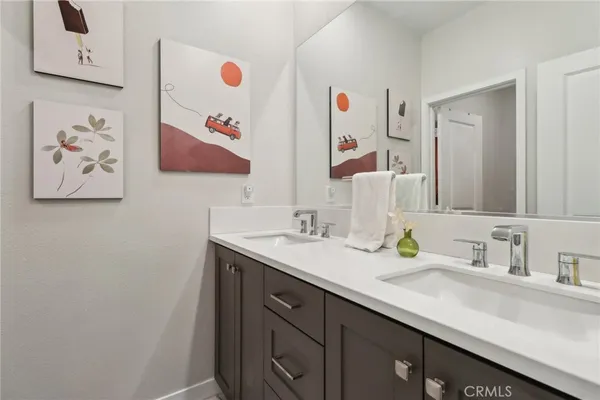 $739,900 | 27230 West Red Willow Court, Valencia, CA 91381