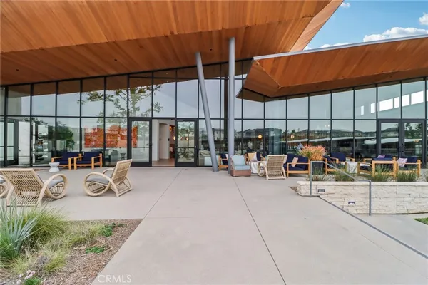 $739,900 | 27230 West Red Willow Court, Valencia, CA 91381