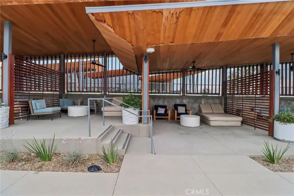 $739,900 | 27230 West Red Willow Court, Valencia, CA 91381