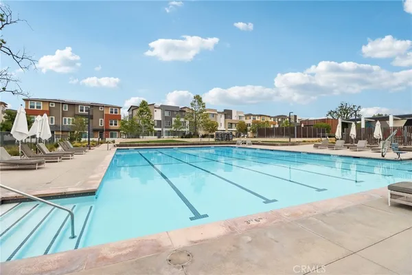 $739,900 | 27230 West Red Willow Court, Valencia, CA 91381