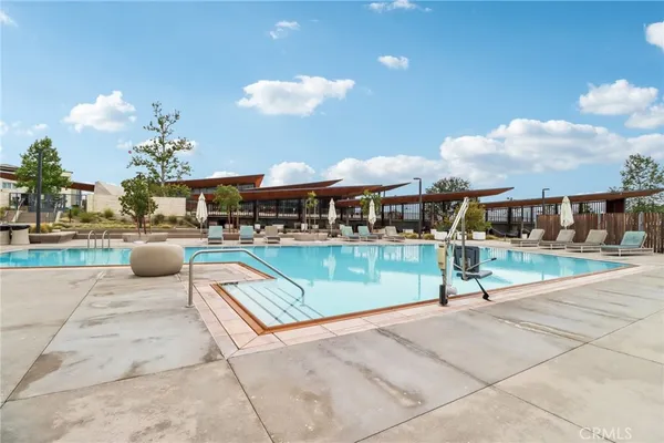 $739,900 | 27230 West Red Willow Court, Valencia, CA 91381