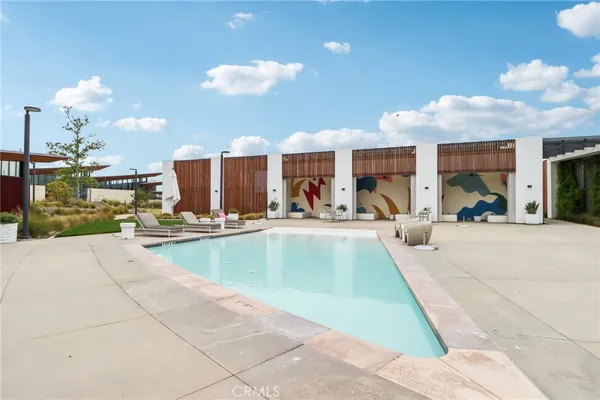 $739,900 | 27230 West Red Willow Court, Valencia, CA 91381