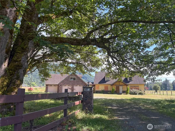 $850,000 | 34325 Southeast 263rd Place, Ravensdale, WA 98051