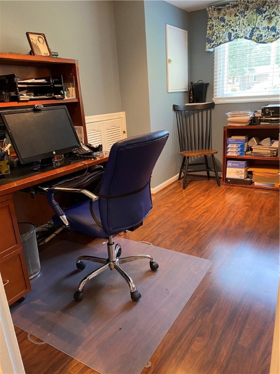 870 Dewitt Road Webster, NY 14580 - Photo 21 of 31 Lower split level office area - off to right of de