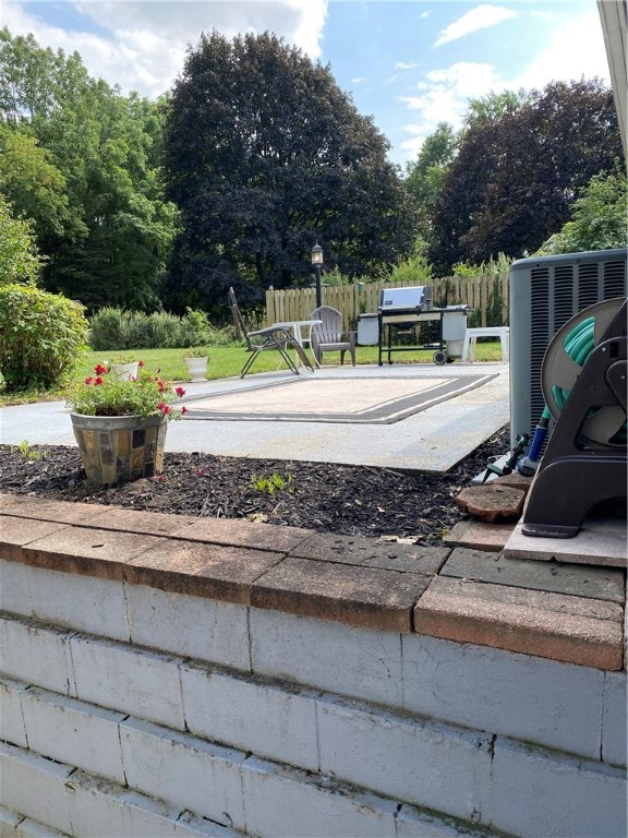 870 Dewitt Road Webster, NY 14580 - Photo 27 of 31 Patio