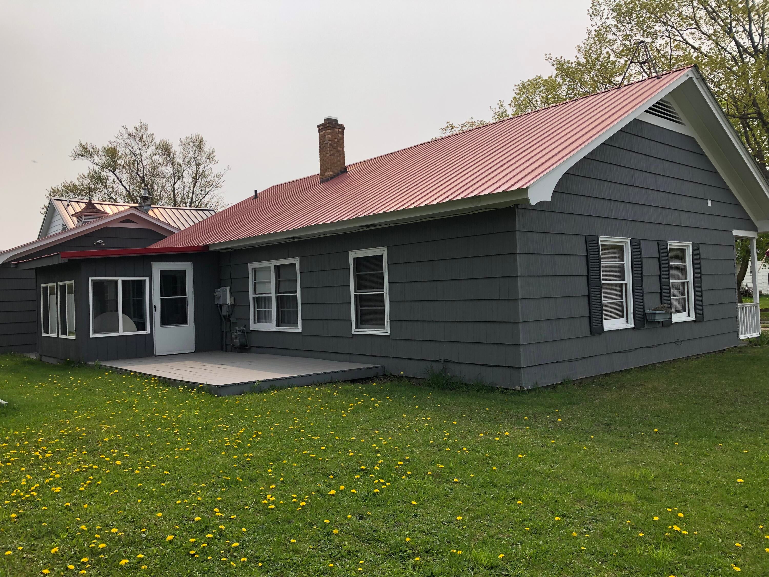 327 Young Street Cheboygan, MI 49721 - Photo 21 of 30 Gallery Image 21