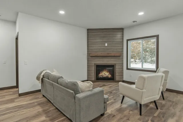 $479,900 | 4638 Cedar Scenic Road, Baxter, MN 56425