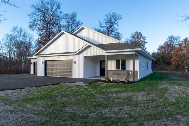 $479,900 | 4638 Cedar Scenic Road, Baxter, MN 56425