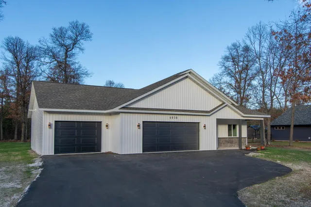 $479,900 | 4638 Cedar Scenic Road, Baxter, MN 56425