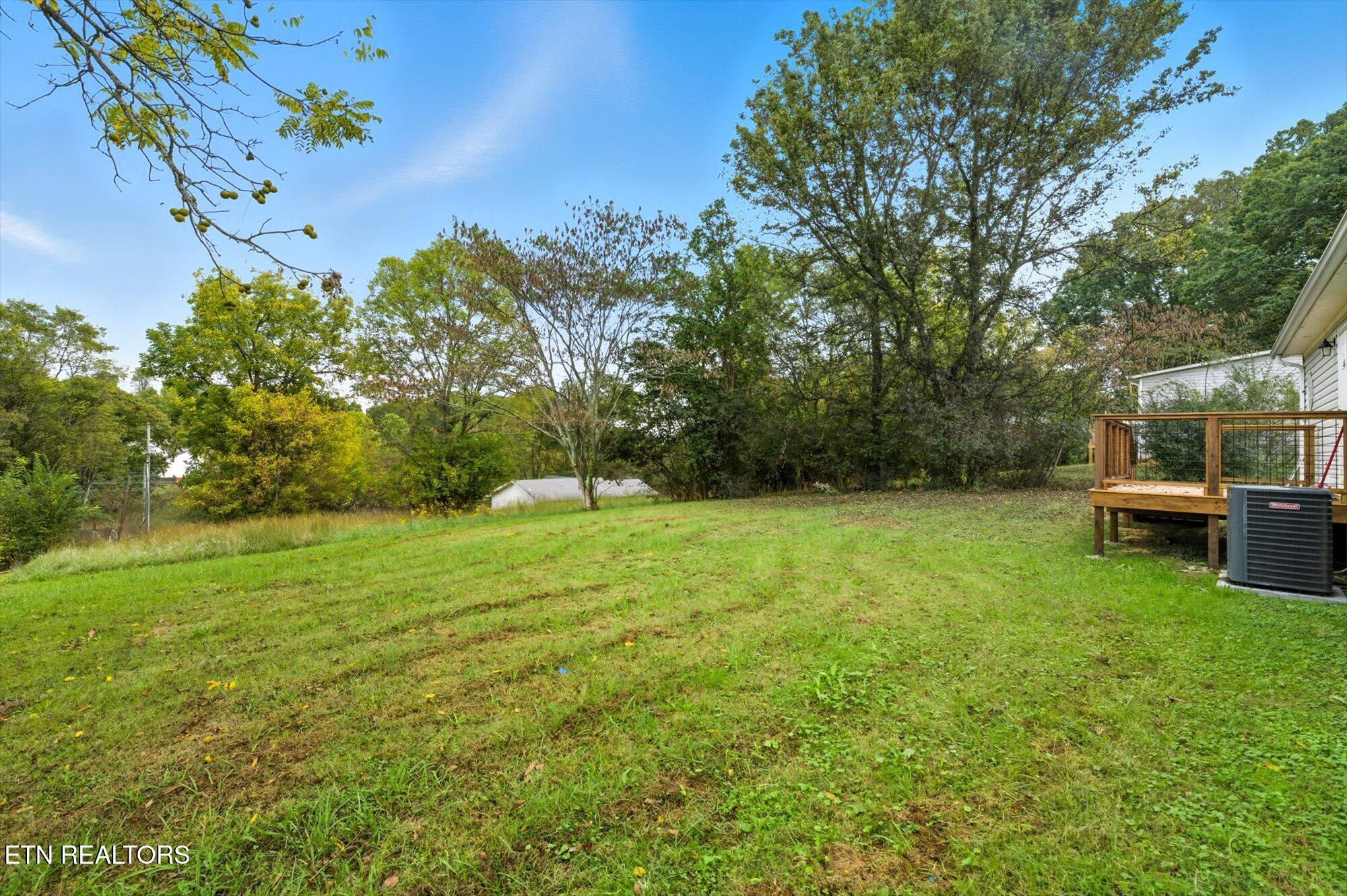 816 Ivory Road Athens, TN 37303 - Photo 18 of 19 19-814-Ivory-Rd-Athens-TN-18