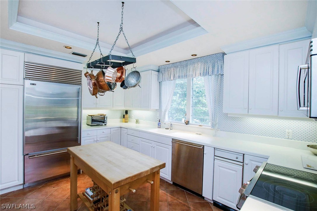 4701 Rue Belle Mer Sanibel, FL 33957 - Photo 5 of 25 Gallery Image 5