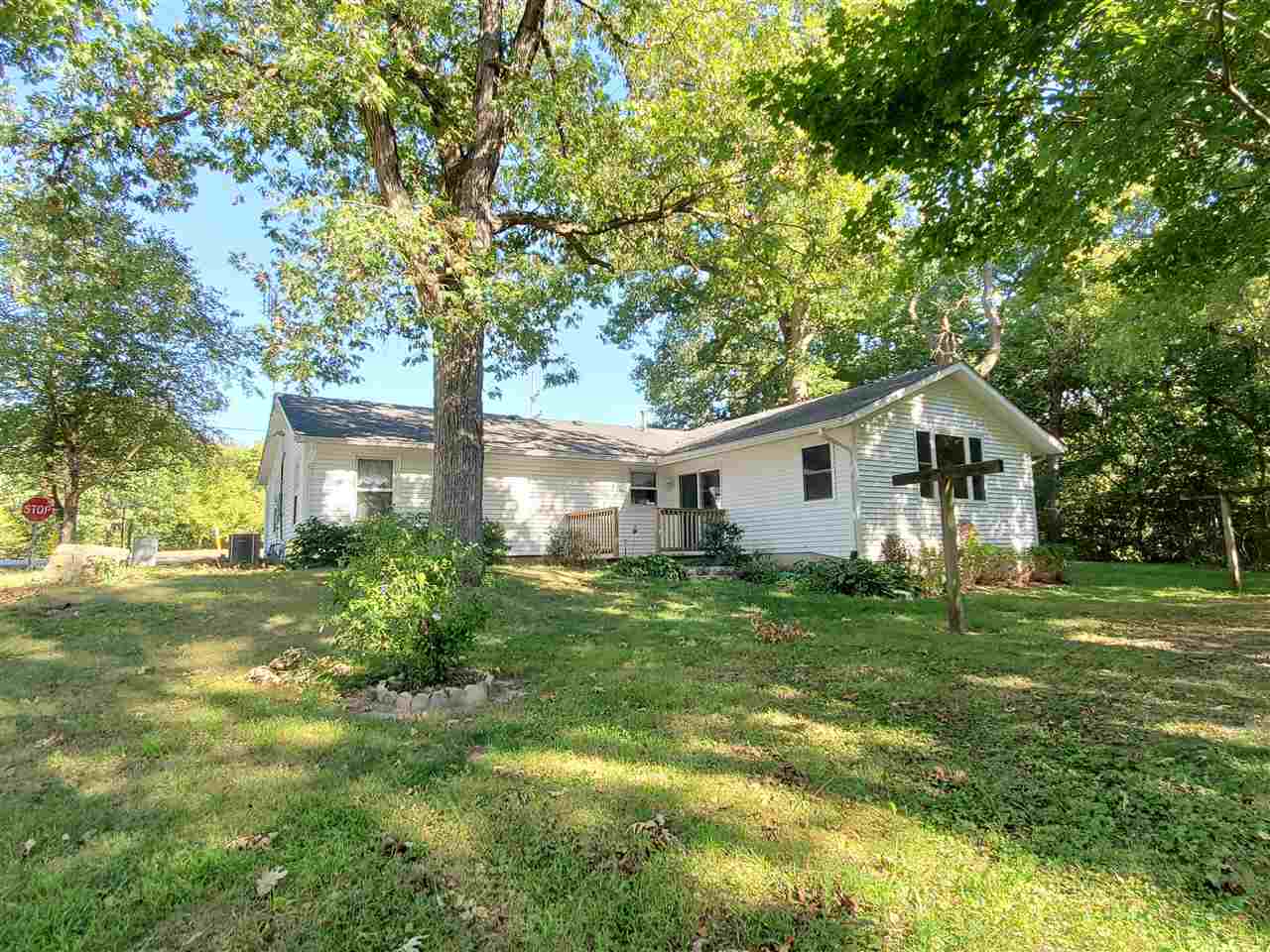 1176 Daysville Road Oregon, IL 61061 - Photo 31 of 34 a house view with a outdoor space
