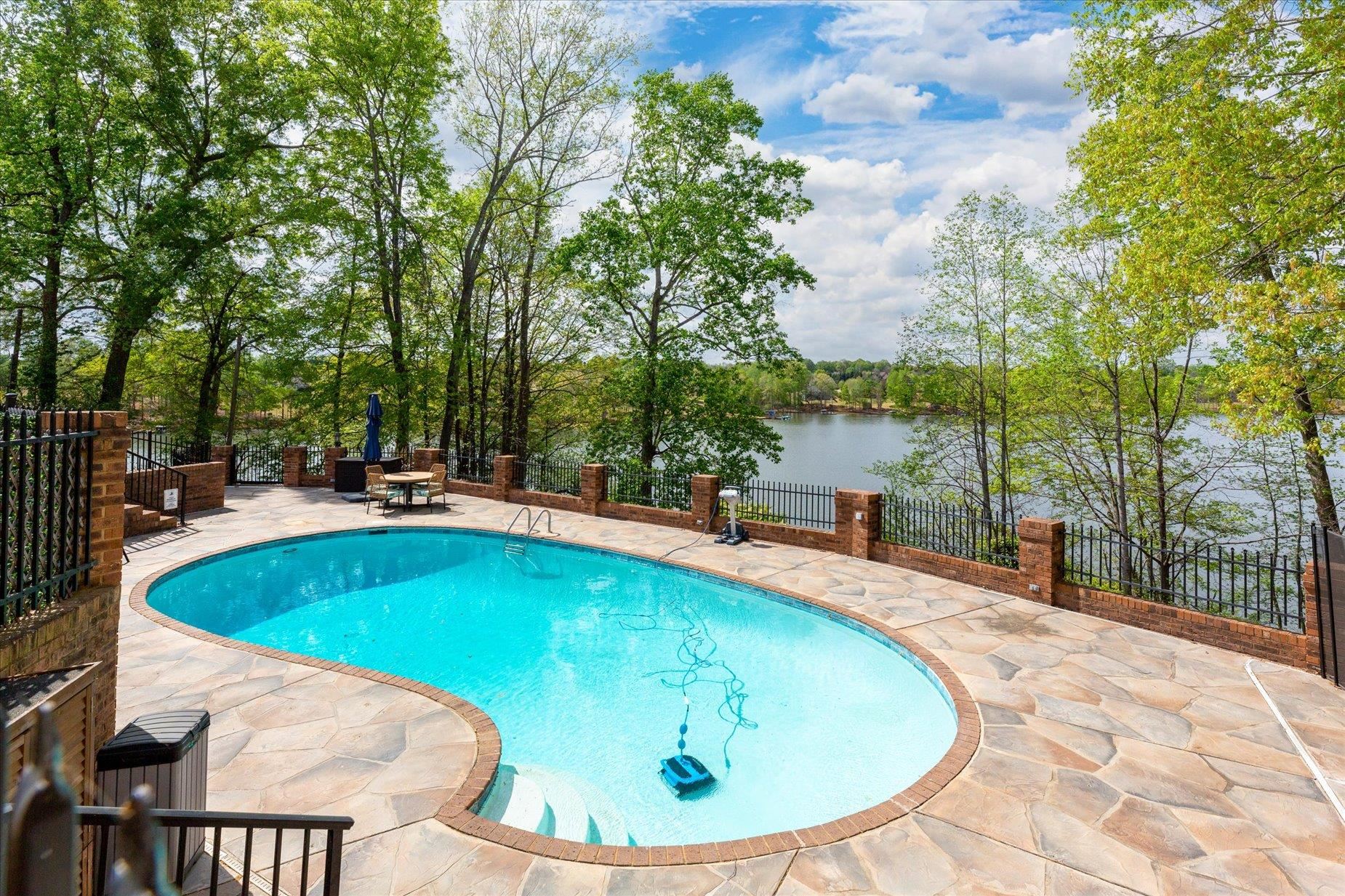 61 Fox Road Lyman, SC 29365 - Photo 38 of 49