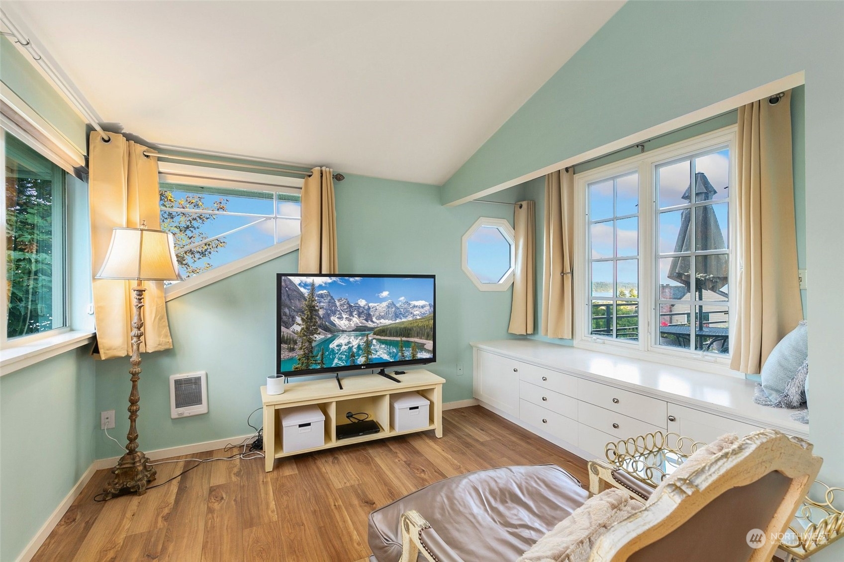3205 South Judkins Street Seattle, WA 98144 - Photo 31 of 40 a living room with furniture and a flat screen tv