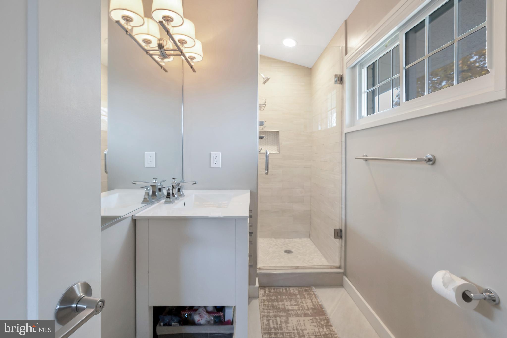 6926 Tyndale Street McLean, VA 22101 - Photo 18 of 41