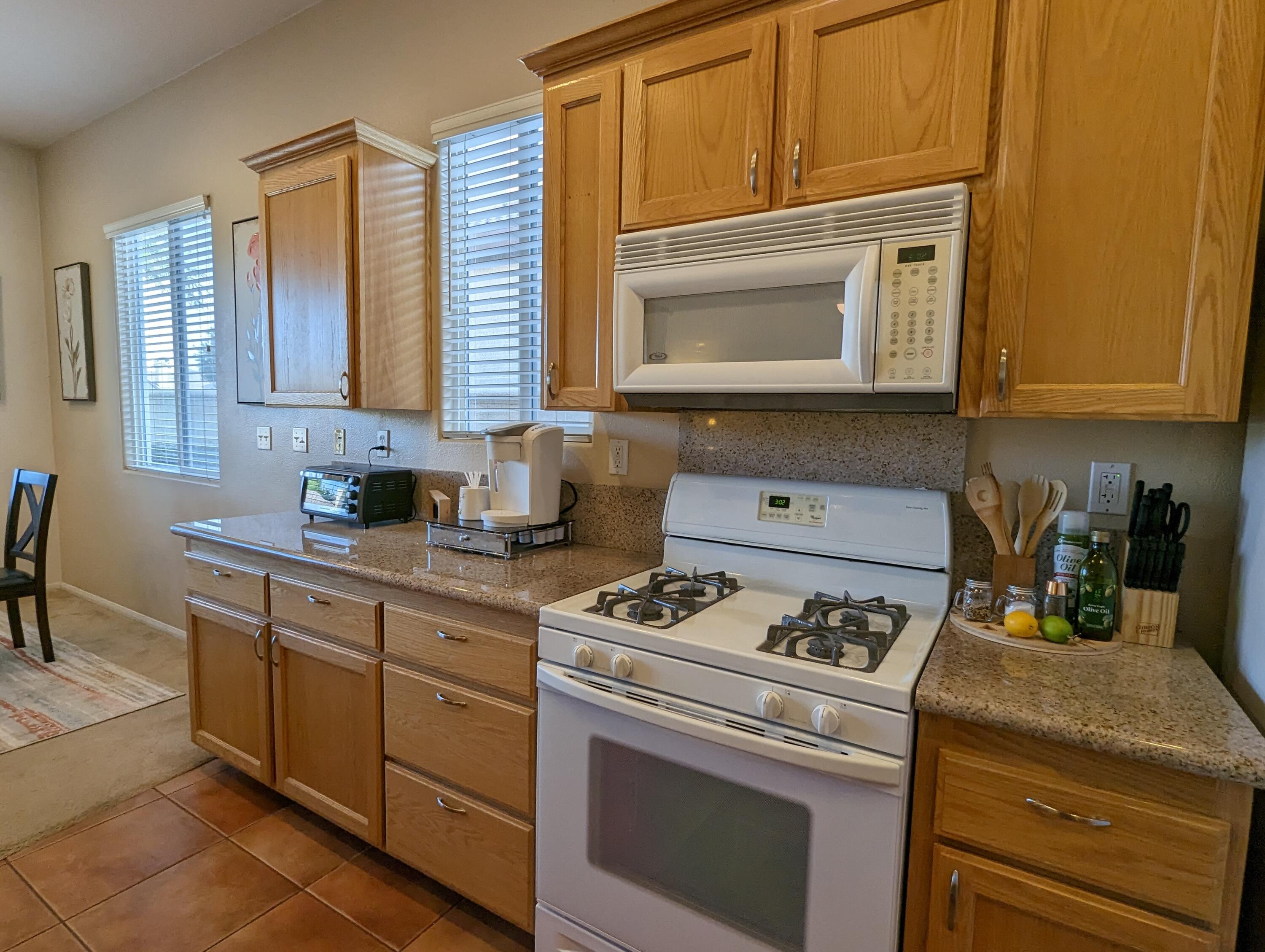 49544 Wayne Street Indio, CA 92201 - Photo 15 of 69 PXL_20221222_230347541