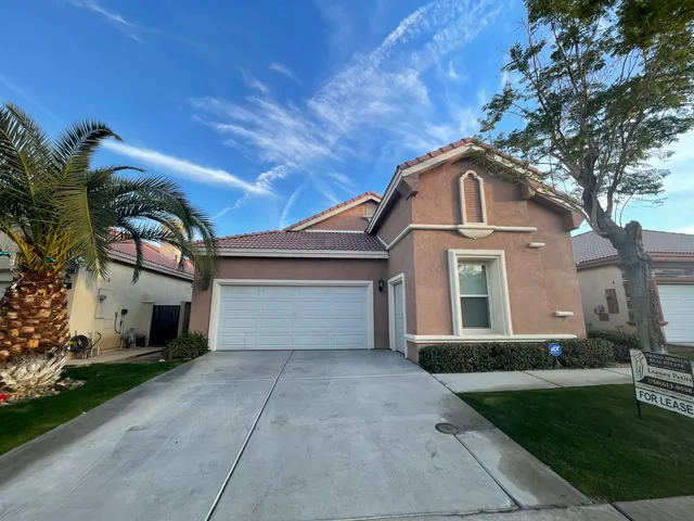 $2,800 | 49544 Wayne Street, Indio, CA 92201