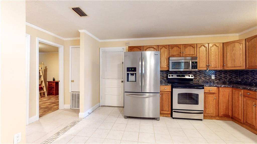 7807 Eden Road Fort Pierce, FL 34951 - Photo 9 of 31