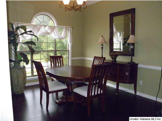108 Chinaberry Lane Alabaster, AL 35114 - Photo 6 of 32