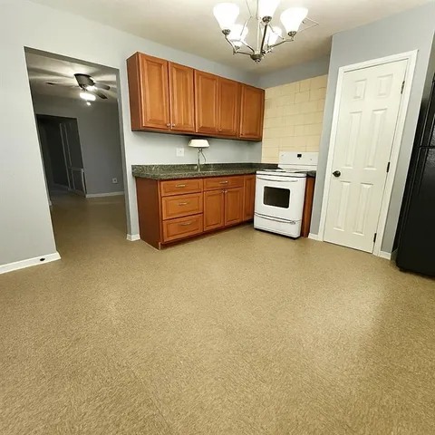 $1,600 | 110 Tau Street, Unit A, Belle Chasse, LA 70037