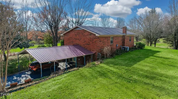 $339,900 | 339 Bramble Lane, Dandridge, TN 37725