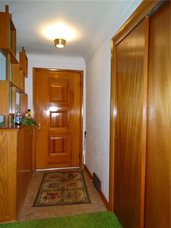 20 Barbara Road Latrobe, PA 15650 - Photo 5 of 22 Gallery Image 5