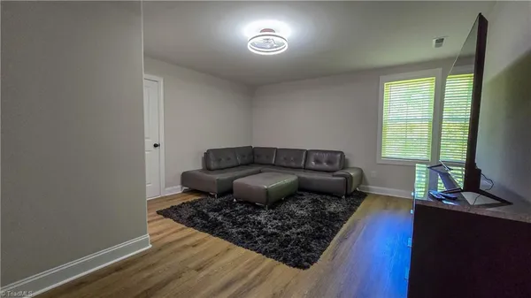 $2,650 | 4530 Woodsman Way, Winston-Salem, NC 27103